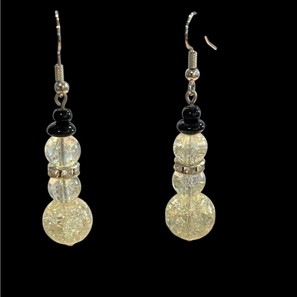 20307⭐️Crackle snowman earrings⭐️
